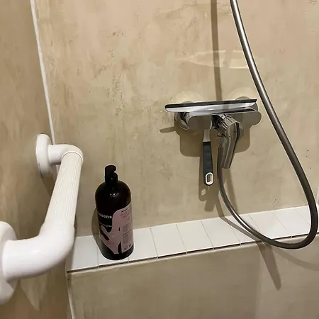 The Entire Flat On One Level *